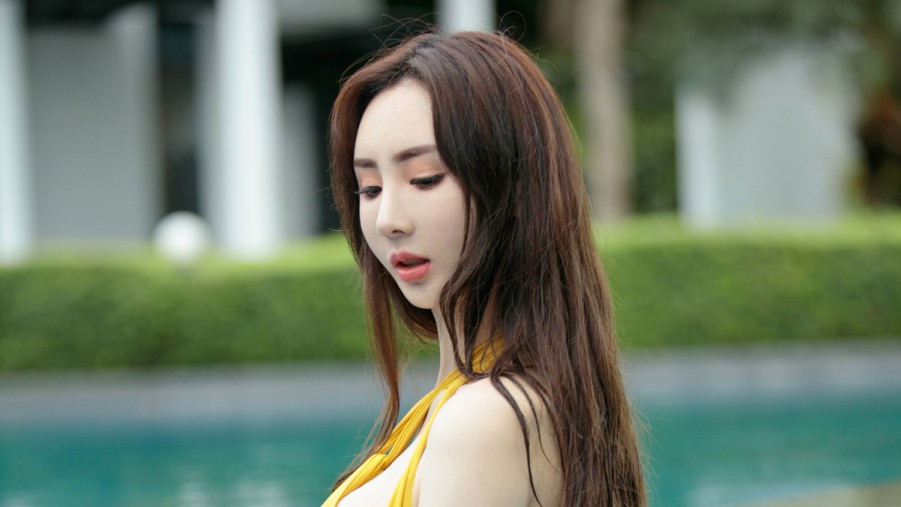 泉州部分外卖餐馆卫生令人忧：卫生间里洗菜 苍蝇乱飞